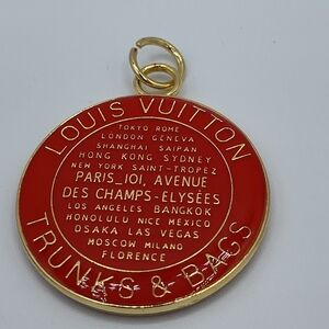 Louis Vuitton Red Enamel Trunks & Bags World Cities Bag Charm Keychain